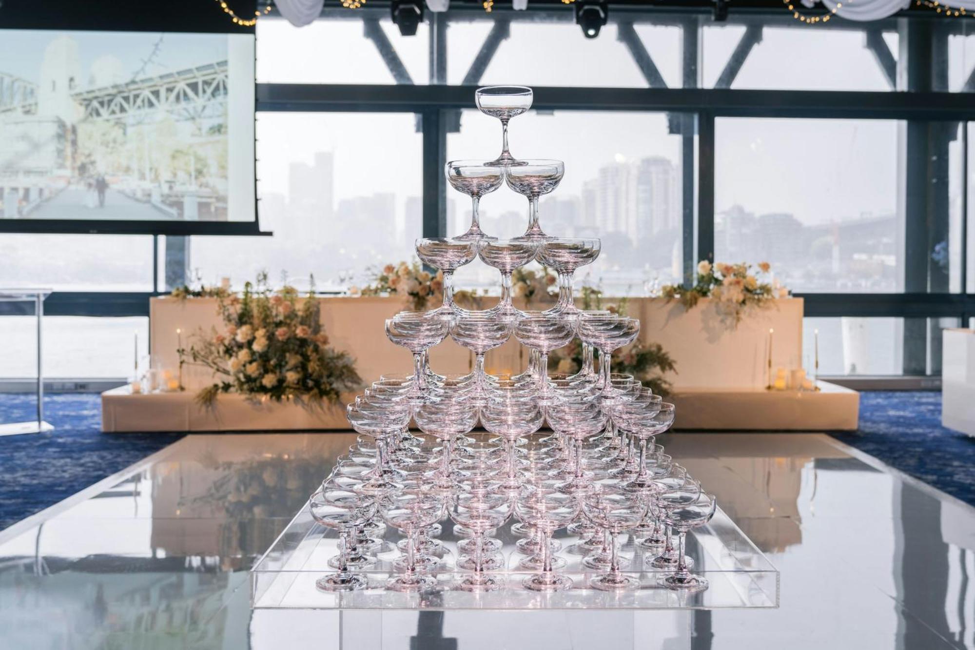 فندق بيير ون سيدني هاربور، أتوجراف كوليكشن المظهر الخارجي الصورة Champagne fountain